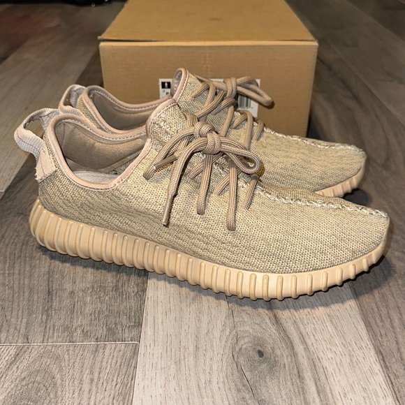 Adidas Oxford tan Yeezy - Picture 1 of 6